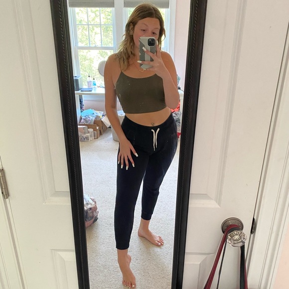 Black Under Armor joggers - Picture 1 of 5